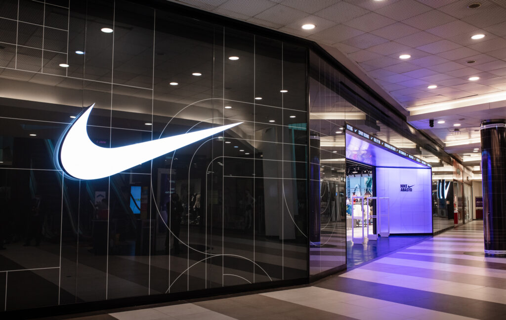 Nike en Buenos Aires su primera tienda en Latinoamérica bajo el concepto «Rise» – Big Data Sports